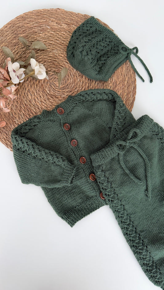 Bittelitensett (jakke,bukse og kyse)